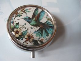 Hübsche Pillendose/ Schmuckdose mit Kolibri-Motiv!