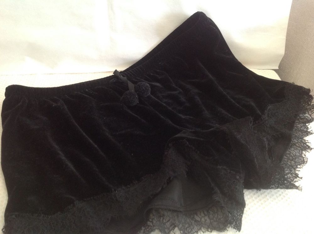 Manor - Avant Première - short - L (Gebraucht) in Sion für CHF 6.5 ...