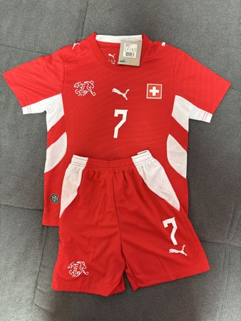 Kinder Trikot Schweizer Nationalmannschaft #7 EMBOLO EU134