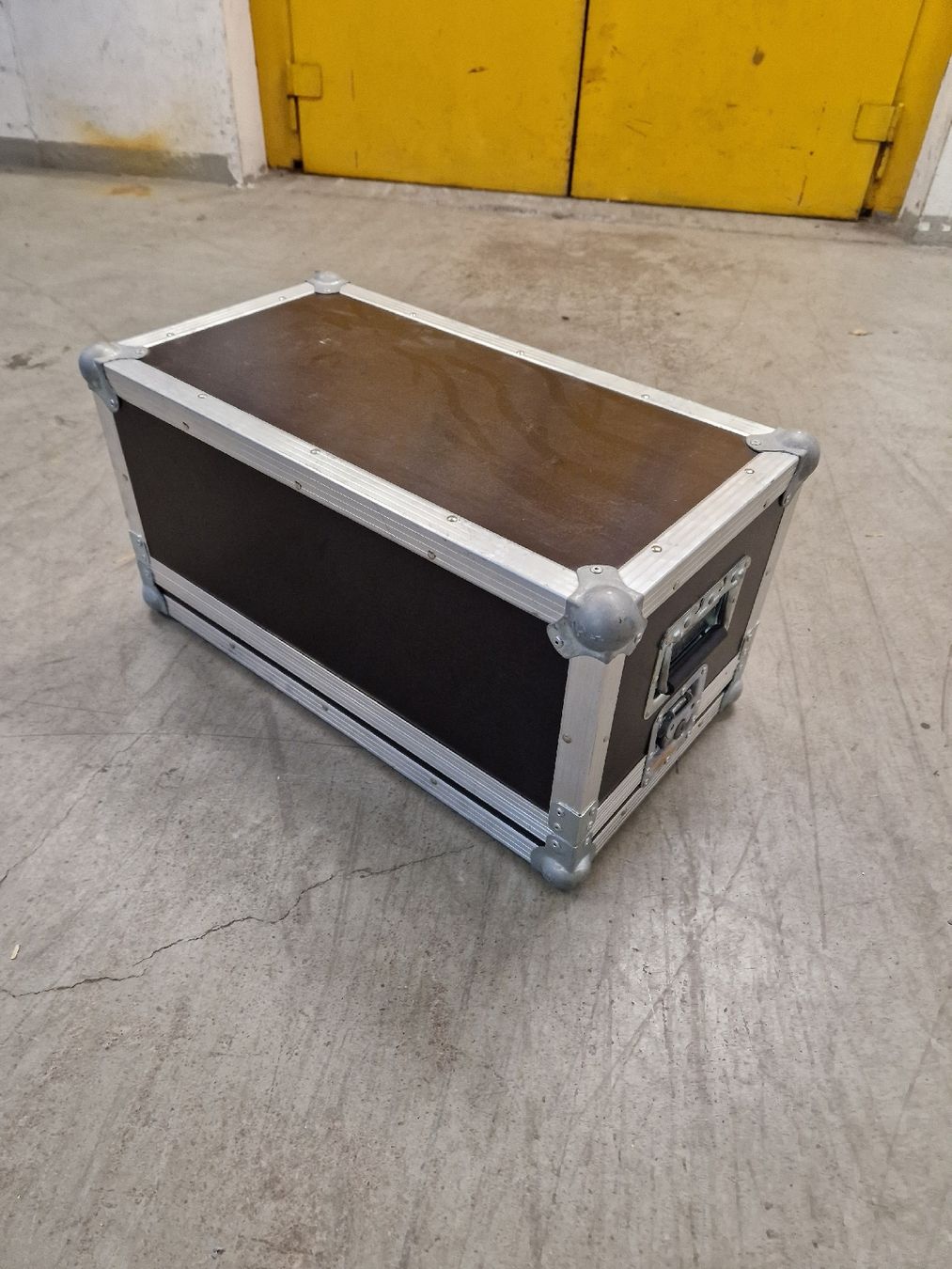 Mesa Boogie Amplificatori: Mesa Boogie Nomad Top inkl. Case und Original Pedal – Usato da Kölliken venduto da dom_d57l 4