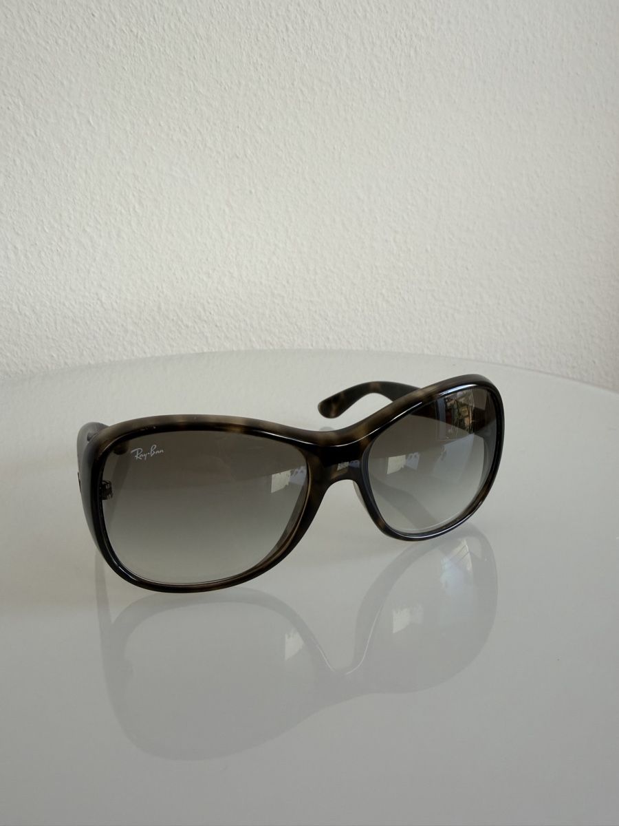 Ray-Ban Lunettes & Verres: Lunettes de soleil RAY-BAN – D'occasion à Cressier FR par Kvito4ka 1
