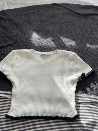 Zara Shirt, Rippstrick, Schwarz/Weiss  H&M cos
