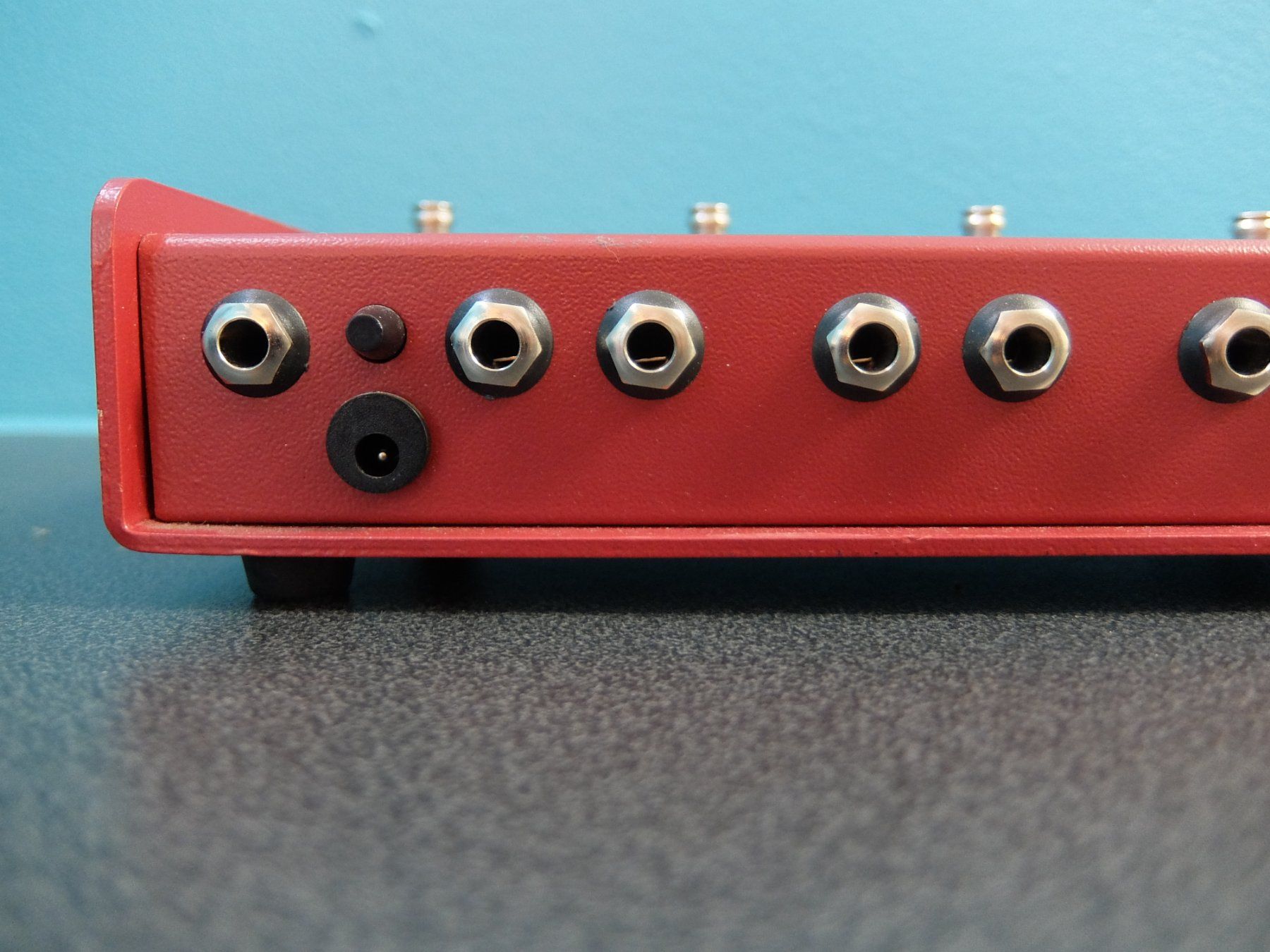 Strumenti musicali: Carl Martin - Octa Switch - 8 FX Looper/Switch – Usato da St. Gallen venduto da qflm 6