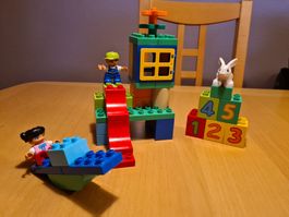 Lot LEGO DUPLO thème place de jeu