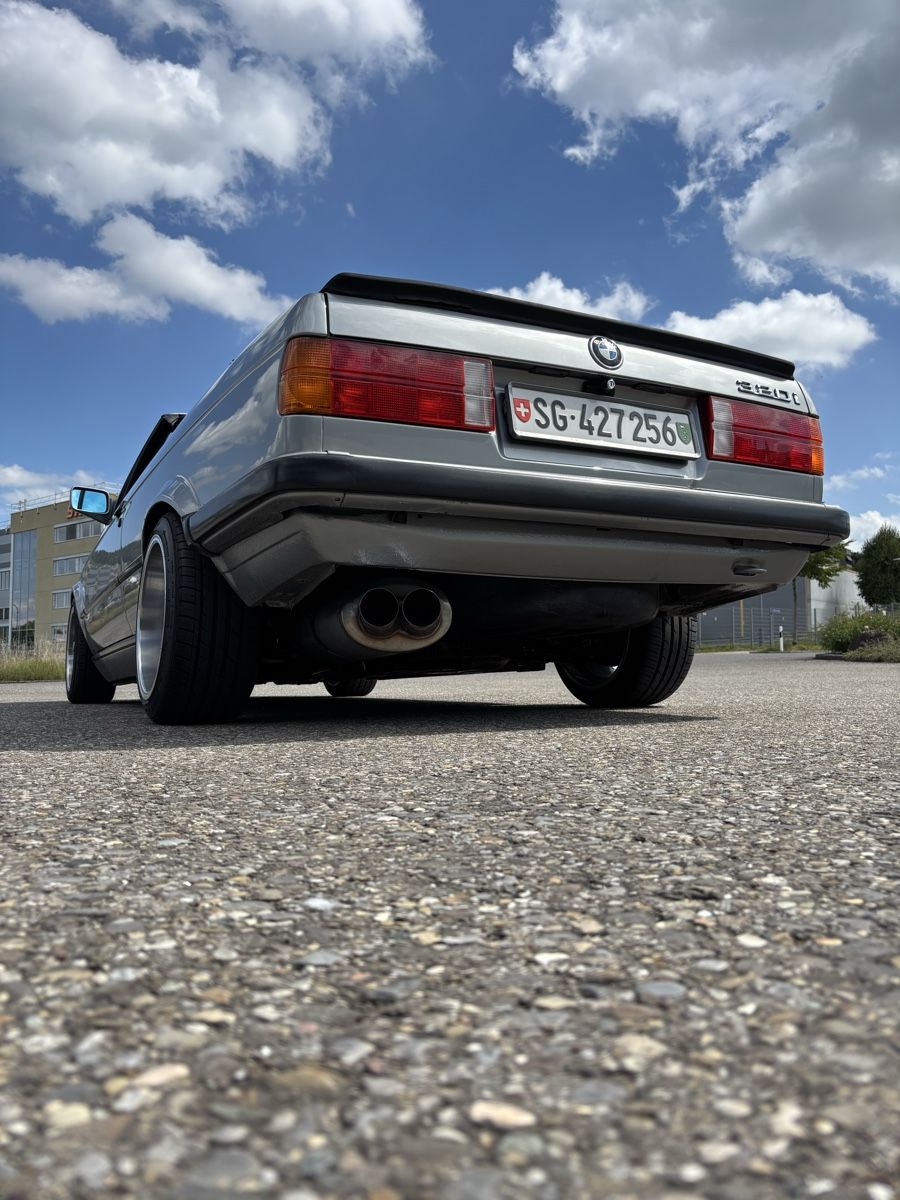 BMW Autos: Bmw 320i cabrio – Gebraucht aus St. Gallen von Dani_0990 3