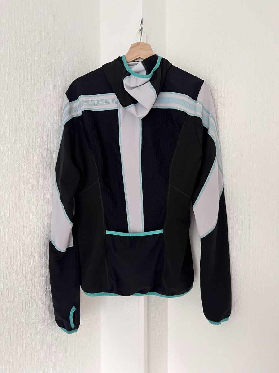 Dynafit Pulls & Sweat-shirts: Dynafit Jacket black/white/blue size L  – D'occasion à Lausanne par Danash 7