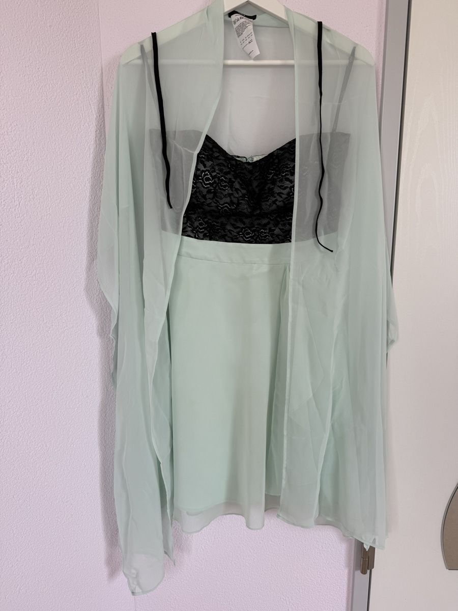 Kleider: Cocktailkleid kurz – Gebraucht aus Buttisholz von kat_2fnn 2