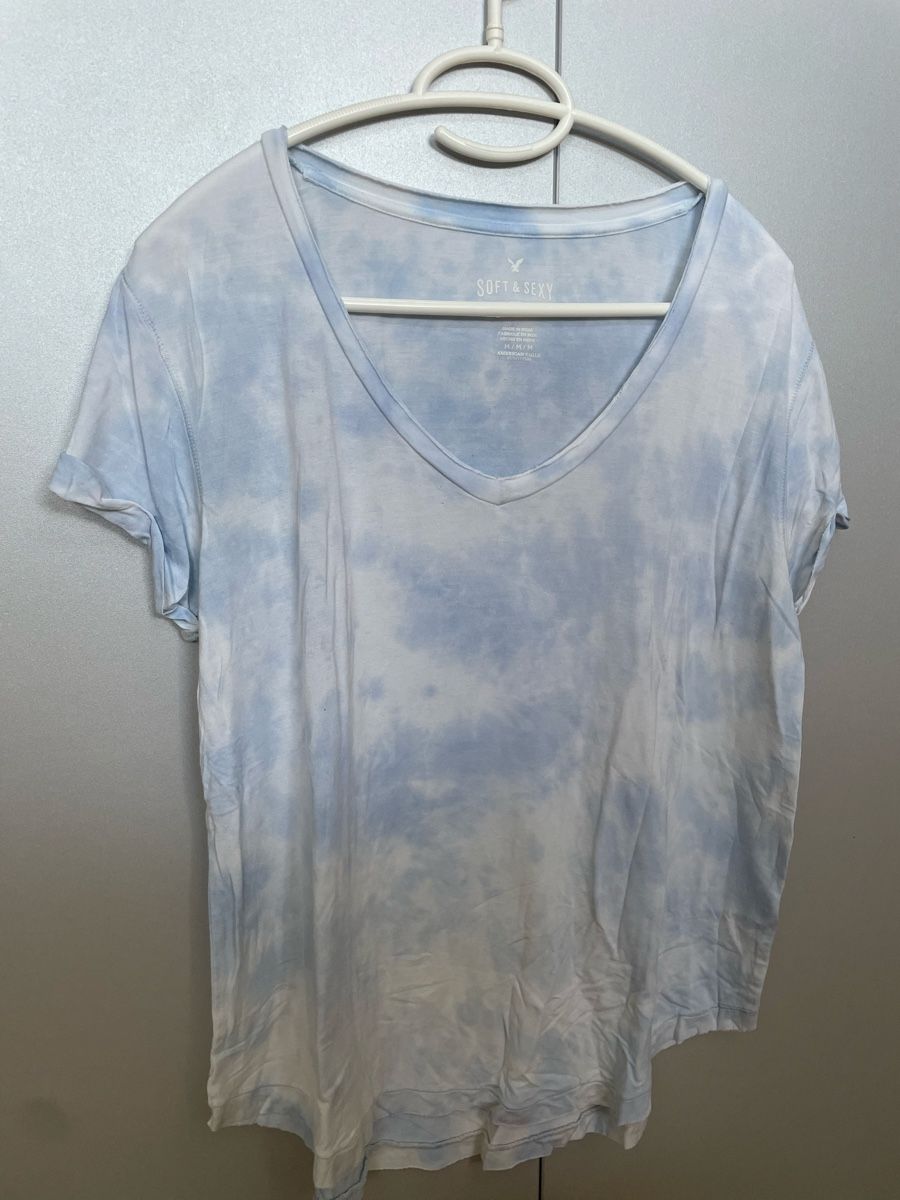 American Eagle T-shirt: American Eagle Outfitters Soft & Sexy Tee – Usato da Birmensdorf ZH venduto da Samantha_07