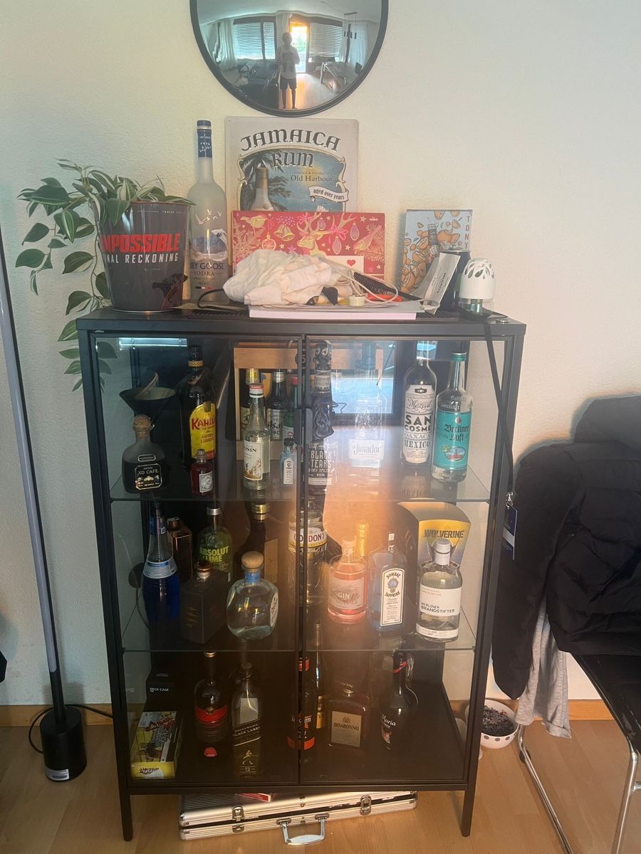 Vitrinen: Glasvitrine  – Gebraucht aus Wichtrach von lor_6zwr 3