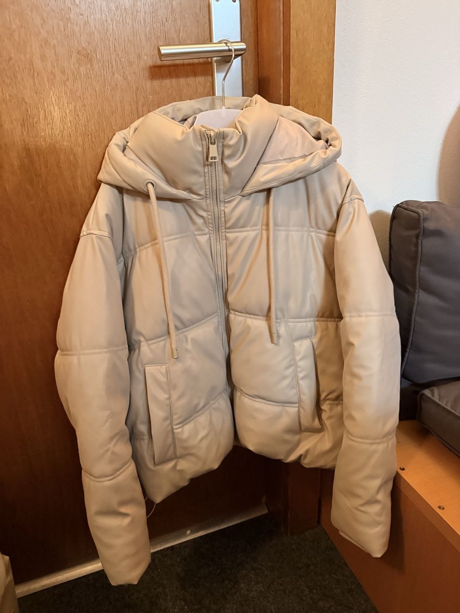 Zara Jacken: Veste Zara puffer S – Gebraucht aus Chippis von Nounourslola 2