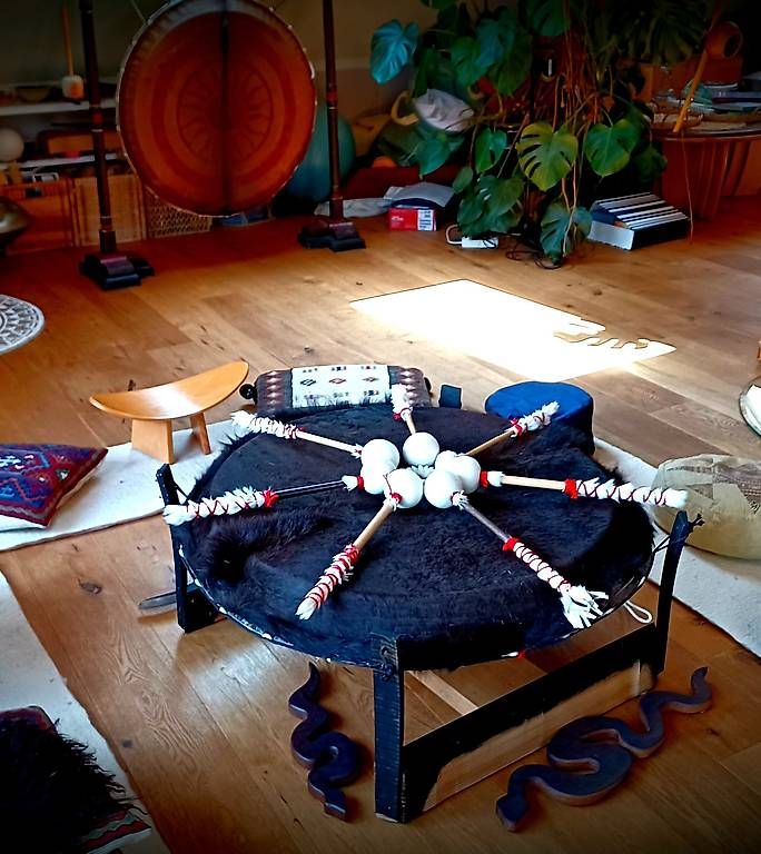 Strumenti musicali: Big Motherdrums / Schamanentrommel – Usato da Guggisberg venduto da mirjamh03 1