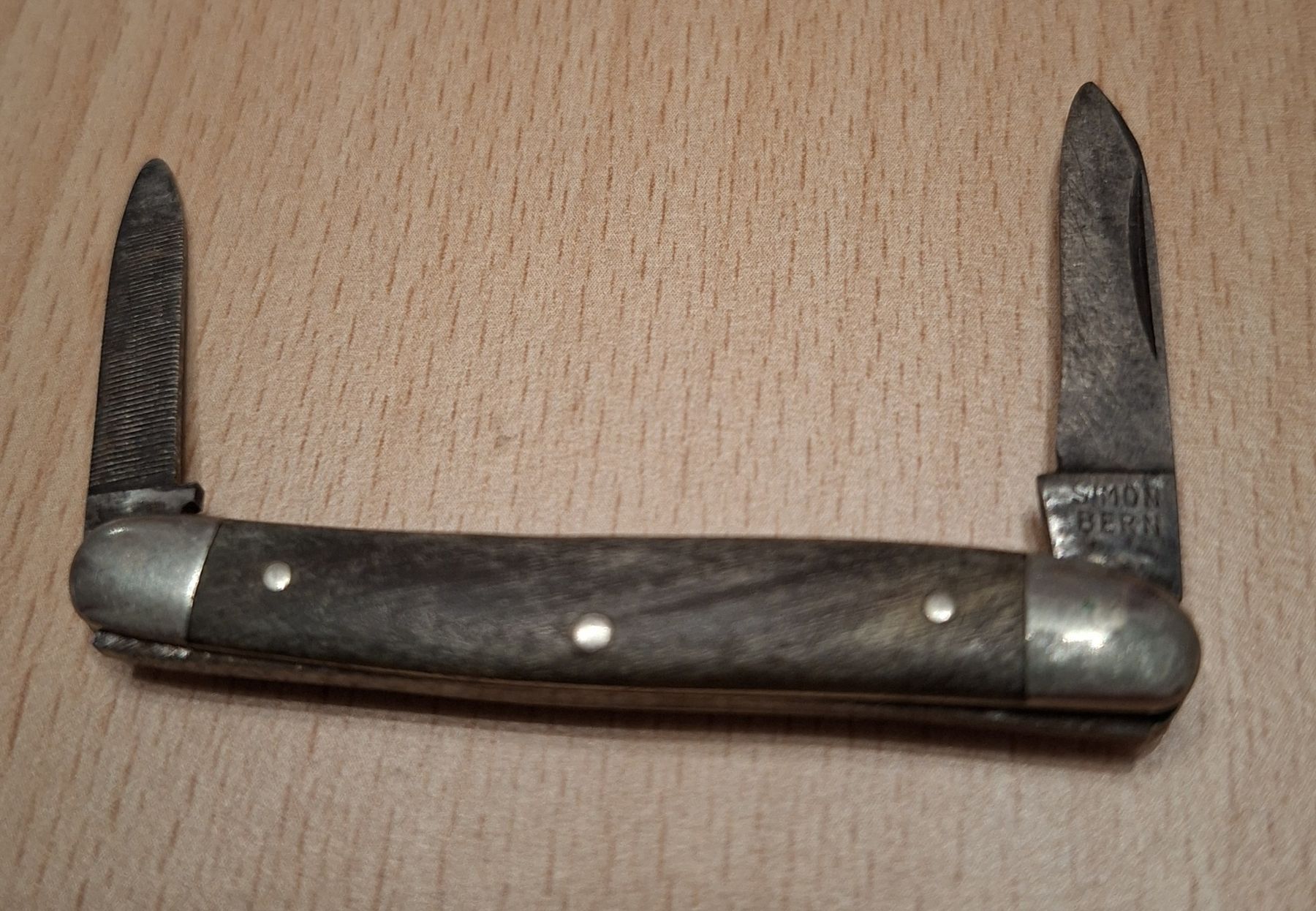 Coltelli tascabile: Kleines Taschenmesser von Simon Bern – Usato da Bern venduto da chuderluri01