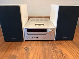 CD Receiver von Onkyo DR-645 mit D-045 Lautsprecher