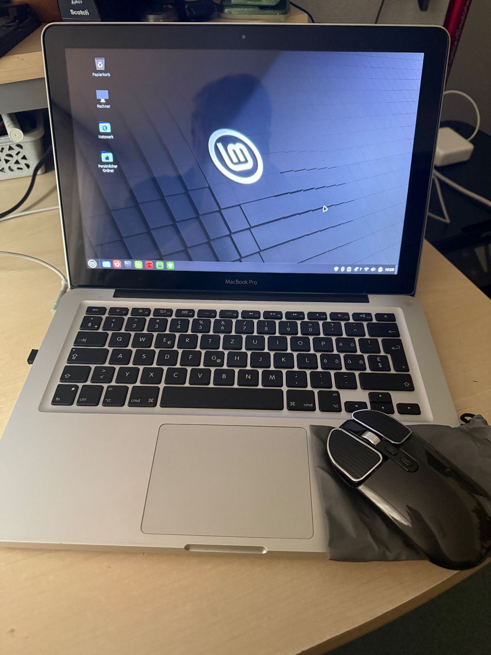 Apple Notebook: MacBook Pro 2012 mit LinuxMint 22.3 & Mouse /480GB-SSD – Usato da Unterentfelden venduto da MacStutz