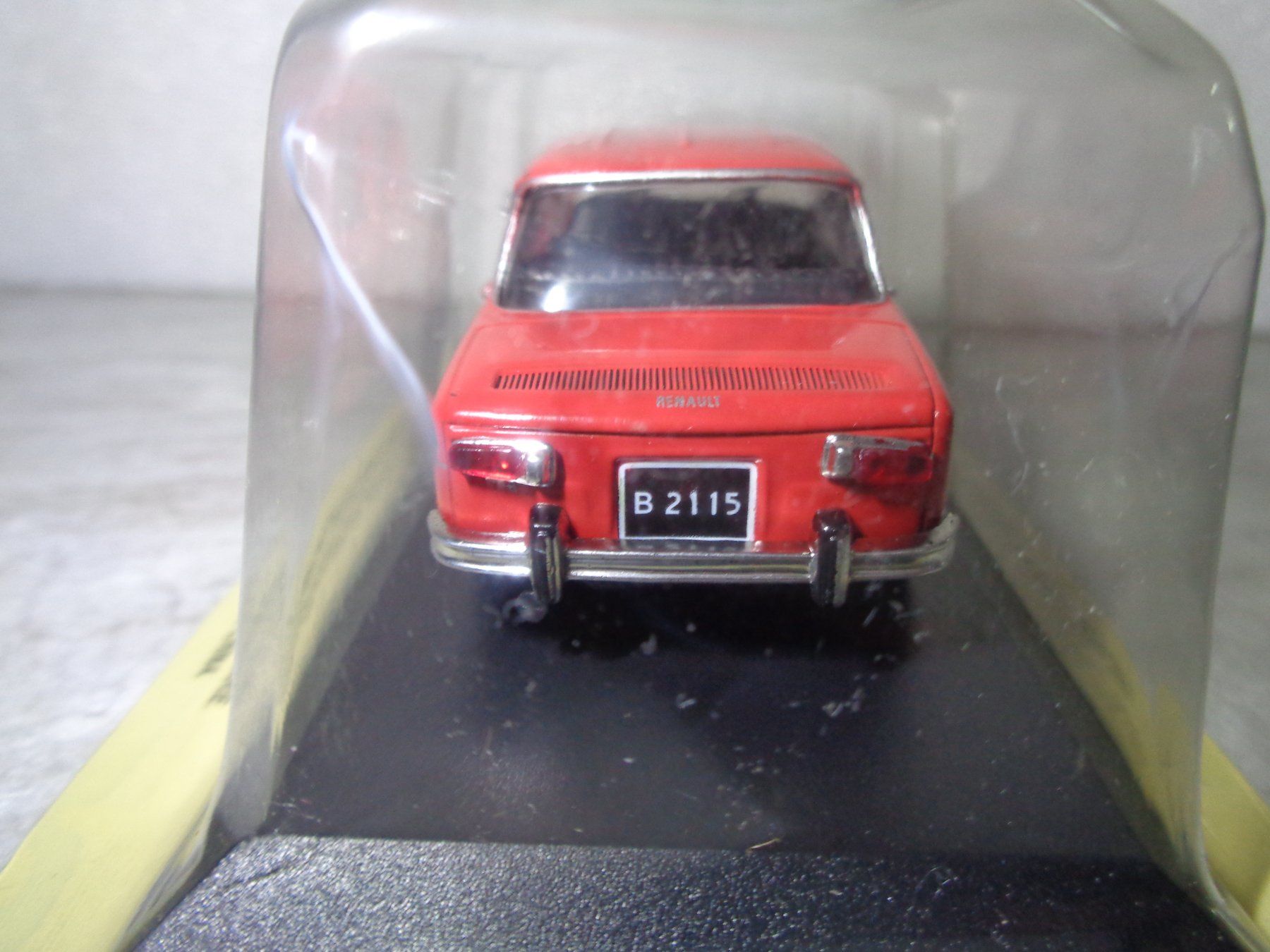 Renault Modellautos: Altaya 1:43 Classic Car Renault 8 – Neu und originalverpackt aus Reconvilier von rallycar 4