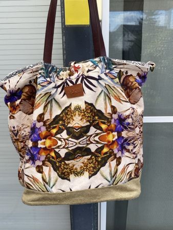 Strandtasche ANOKHI mit Necessaire