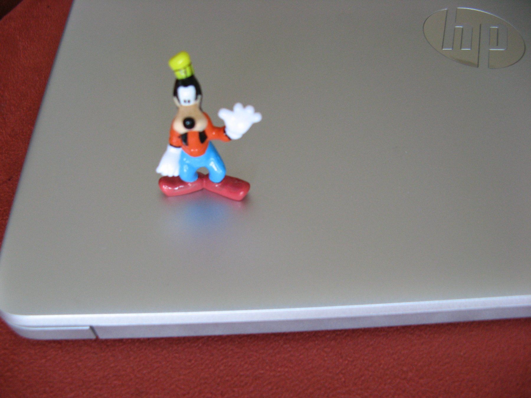 Disney Statuette: Goofy 6 cm – Usato da Zürich venduto da apil