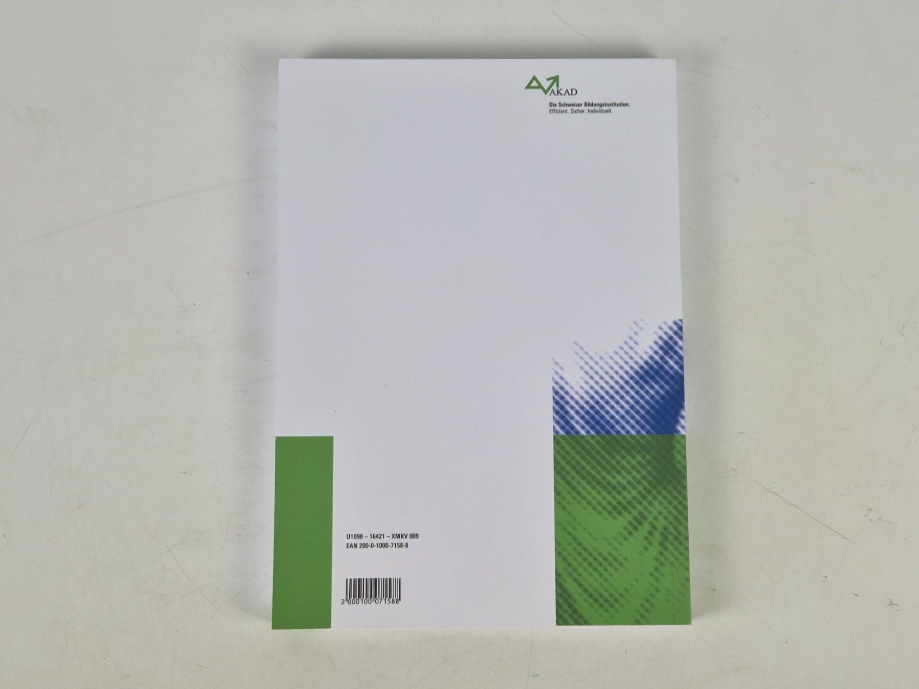 Libri: Kursprogramm "Marketingassistenz" – Usato da Muhen venduto da Restwert_Muhen 1