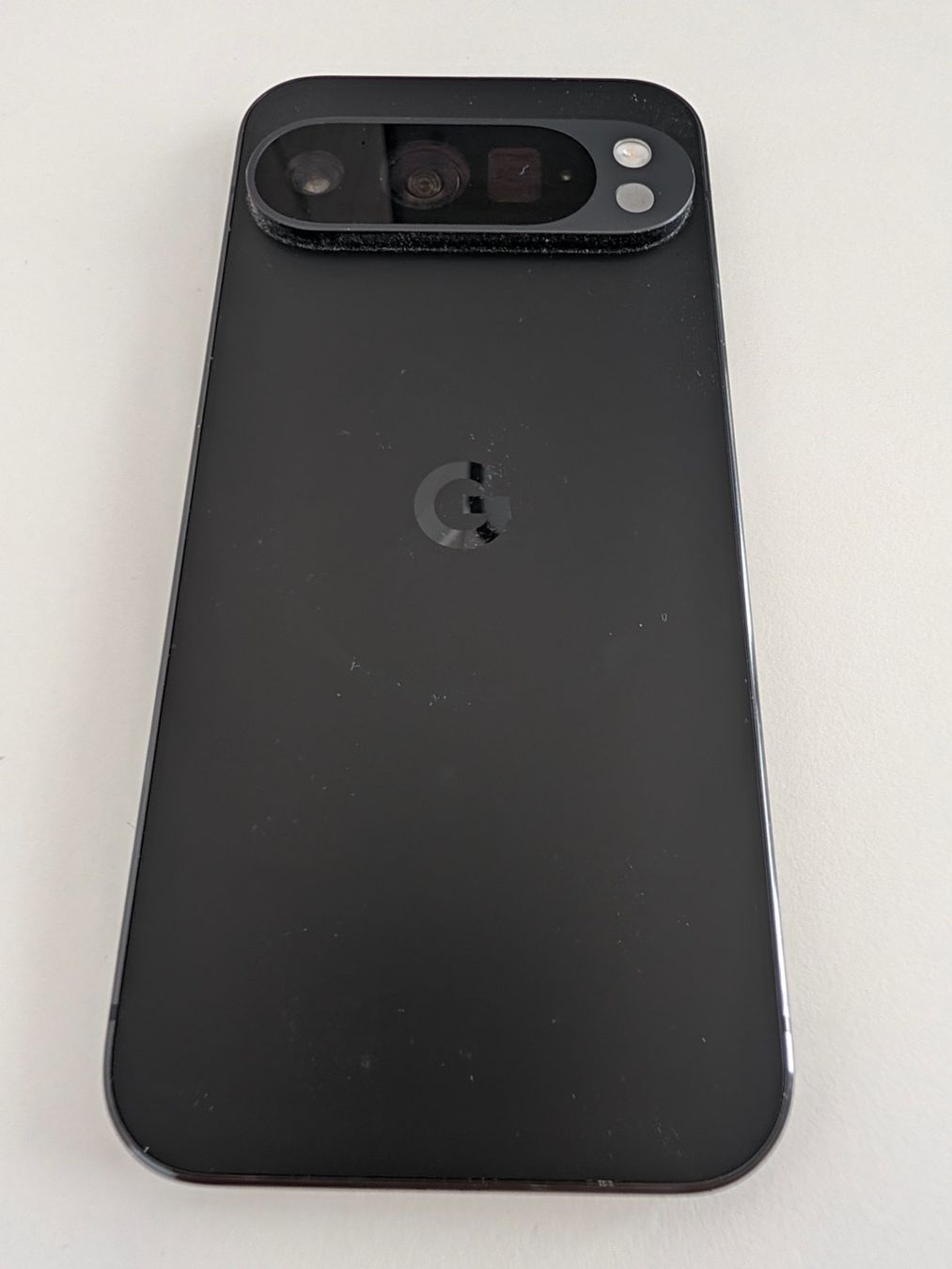 Google Telefoni cellulari / Smartphones: Google Pixel 9 Pro - 256GB - Obsidian – Usato da Reichenburg venduto da mabach04 2