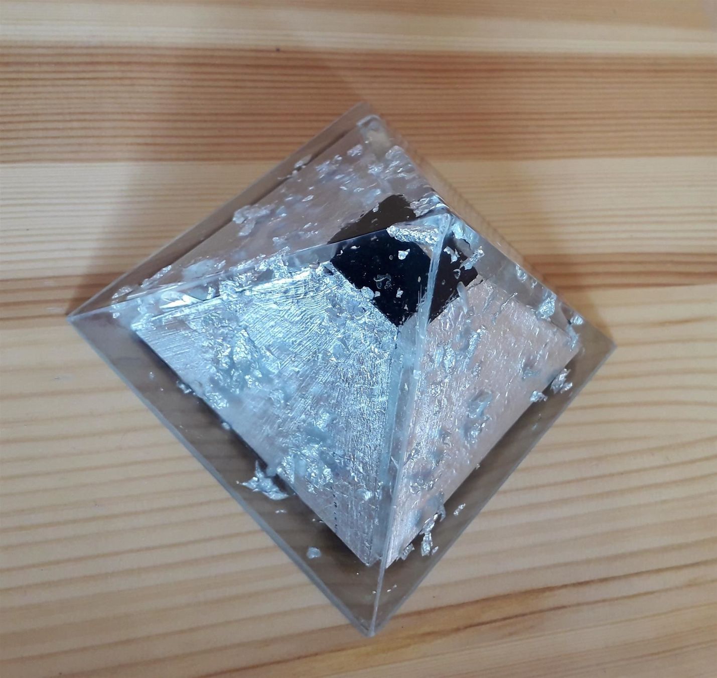 Minerali & Pietre curative: ORGONIT Pyramide Silber + Shungit *Large – Nuovo (secondo la descrizione) da Aeschi b. Spiez venduto da KRONLICHT 6