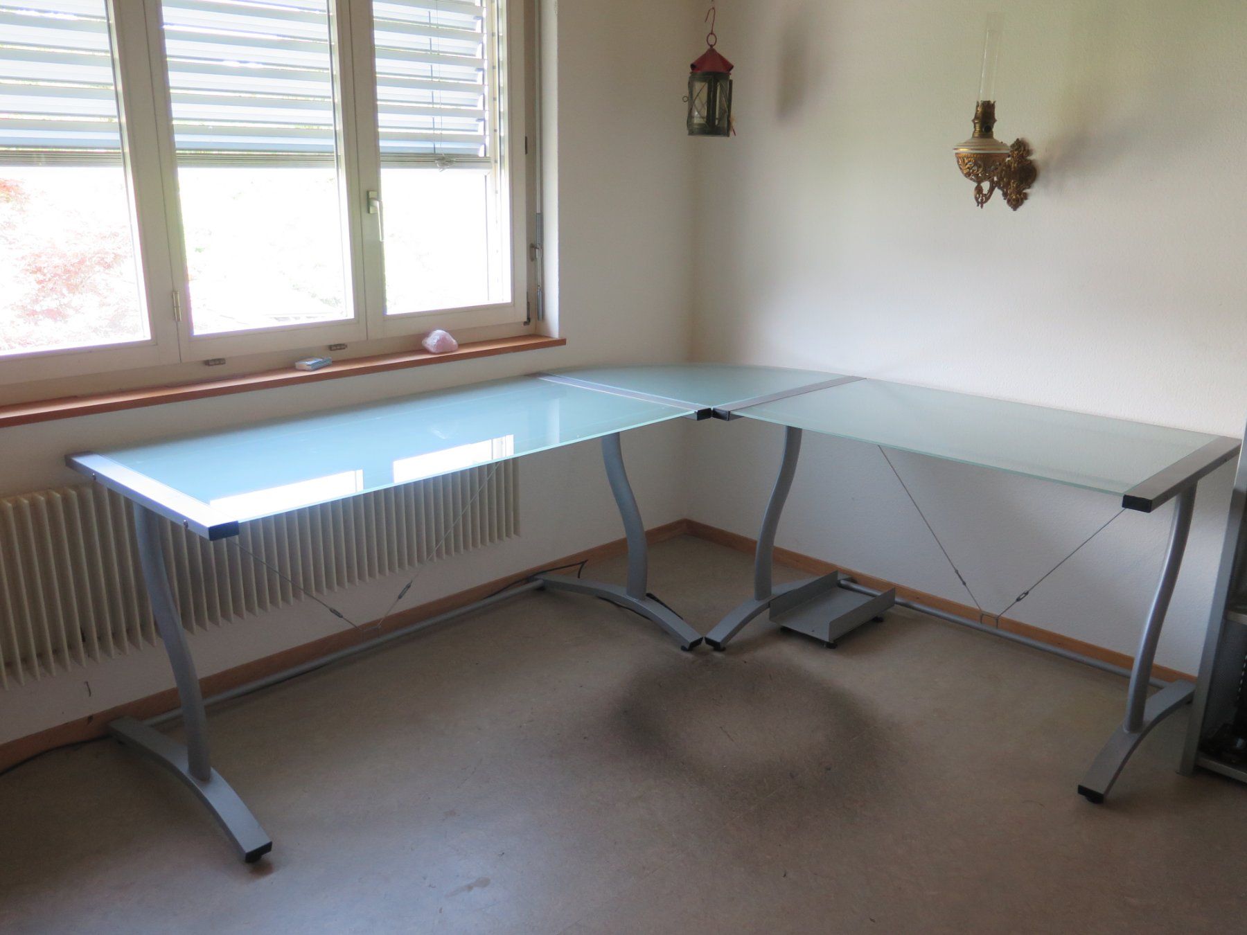 Scrivanie: Bürotisch / Schreibtisch – Usato da Oberwangen TG venduto da fre_jdx2 1