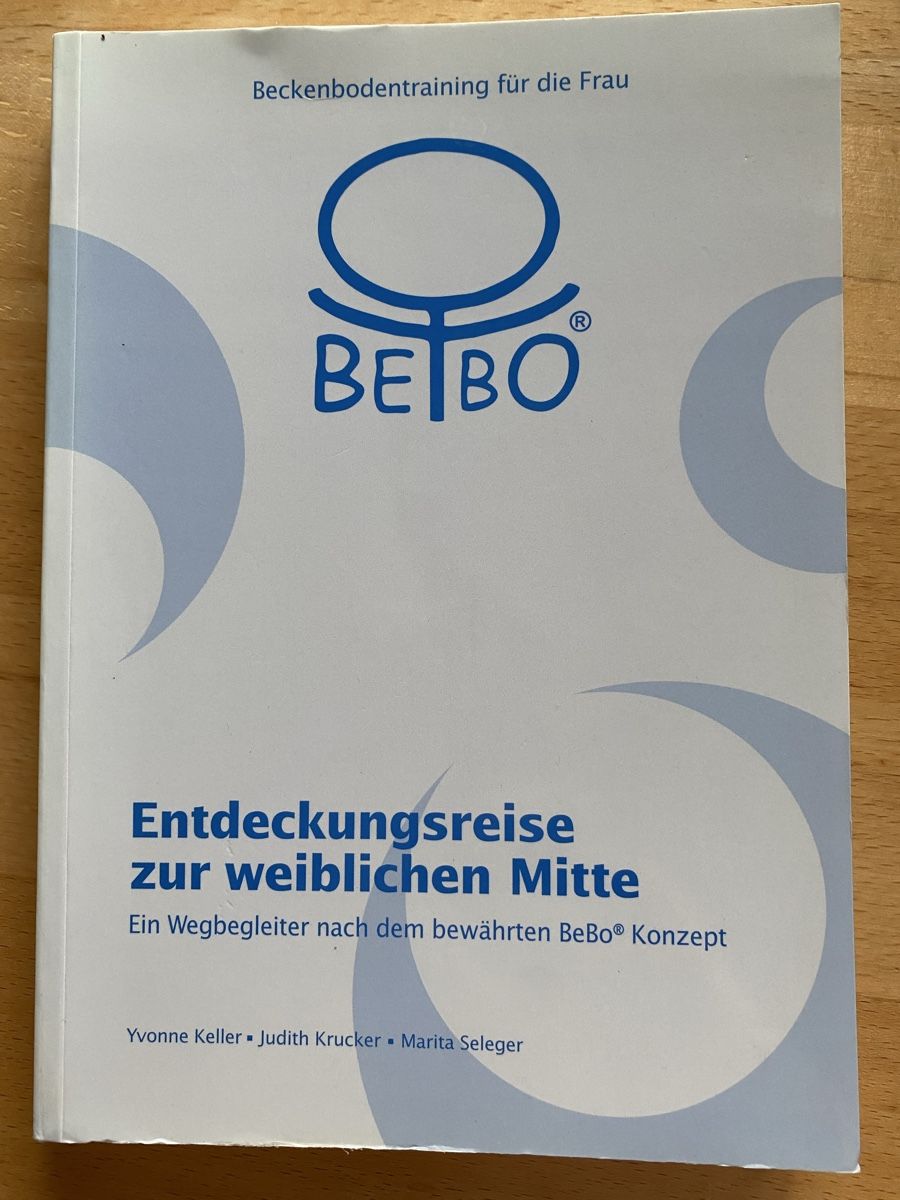 Libri: Entdeckungsreise zur weiblichen Mitte/Beckenbodentraining – Usato da Schwarzenburg venduto da Michellu