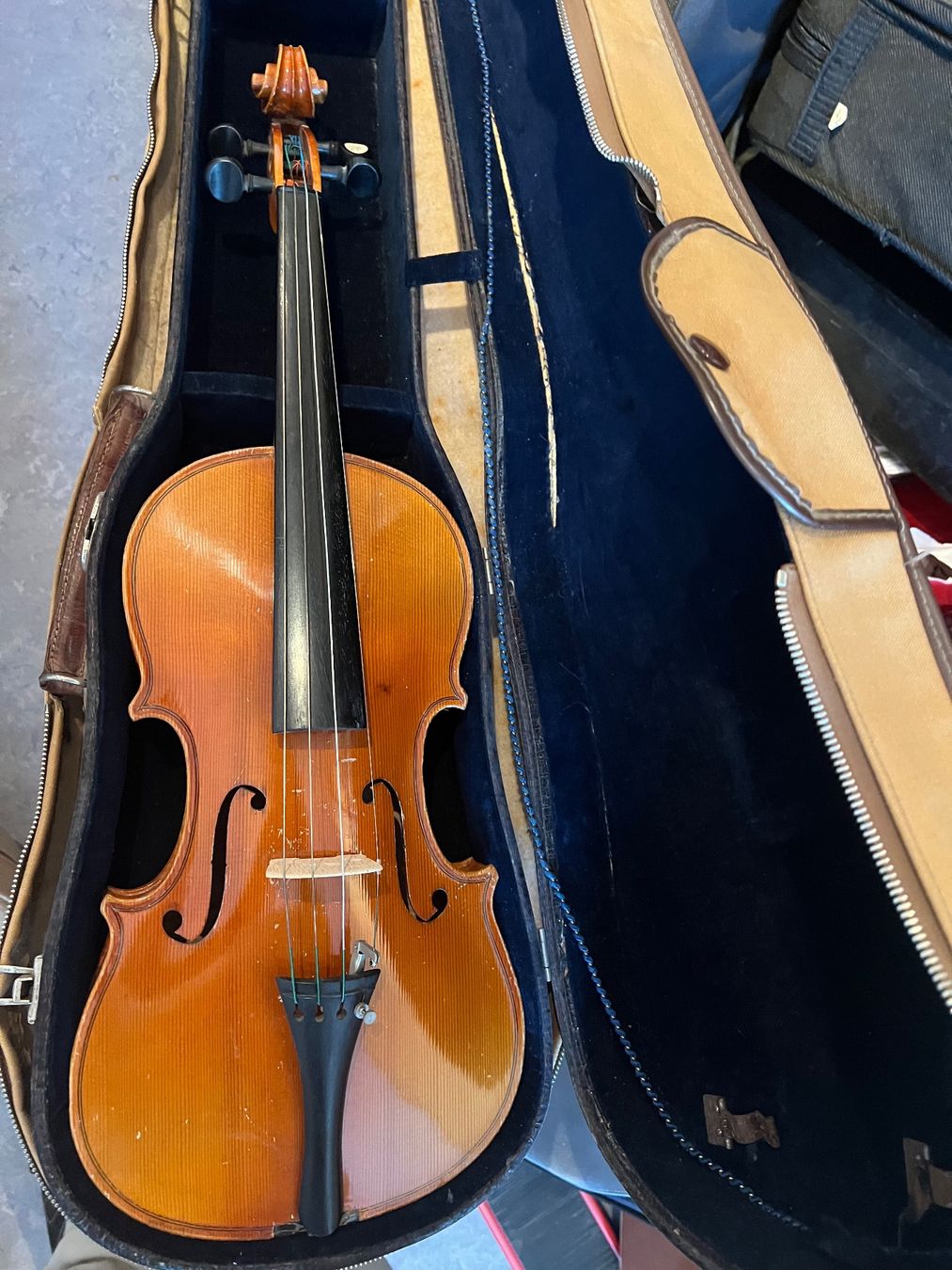 Musikinstrumente: Alte 4/4 Geige – Gebraucht aus Hochdorf von Brandnew