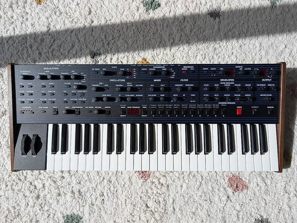 Strumenti musicali: MINT Sequential Oberheim OB-6 Synthesizer – Usato da Uitikon Waldegg venduto da fastolf
