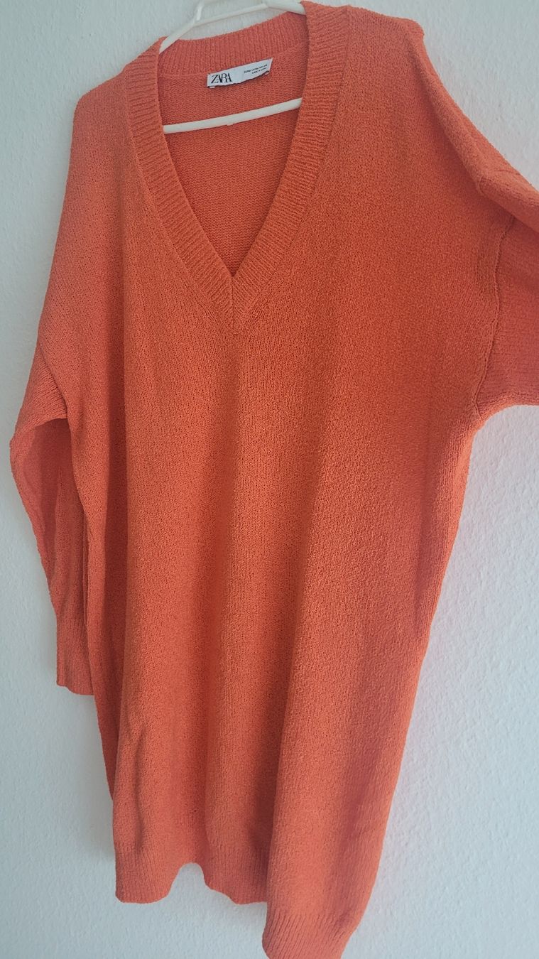 Vestiti: Langes orangefarbenes Pullover-Kleid, ungetragen. – Nuovo (secondo la descrizione) da Schöfflisdorf venduto da CrRG21 4