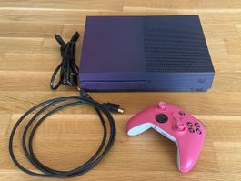 Xbox One S 1TB Fortnite Special Edition Deep Pink Controller