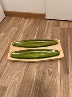 Holzbrett mit 2 Glas-Schalen Grün