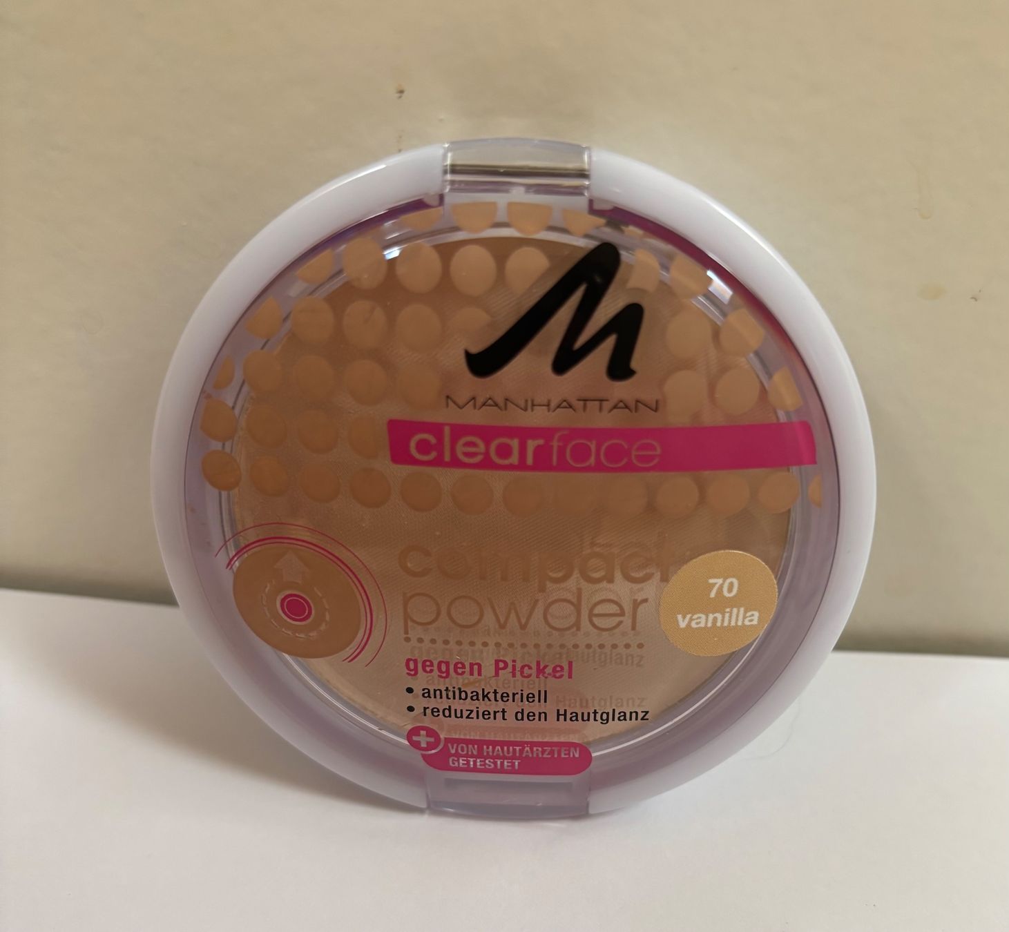 Make-up: 4x Manhattan Clearface Puder - 70 Vanilla – Nuovo e nell'imballaggio originale da Zofingen venduto da Justizia_01 1