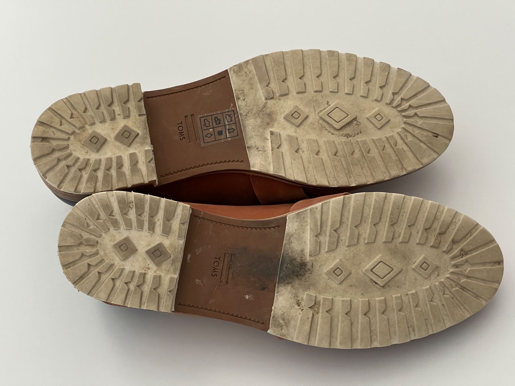 Toms Scarpe da donna: TOMS Loafers Slipper Leder 38 38.5 hellbraun – Usato da Büetigen venduto da Jabo 8