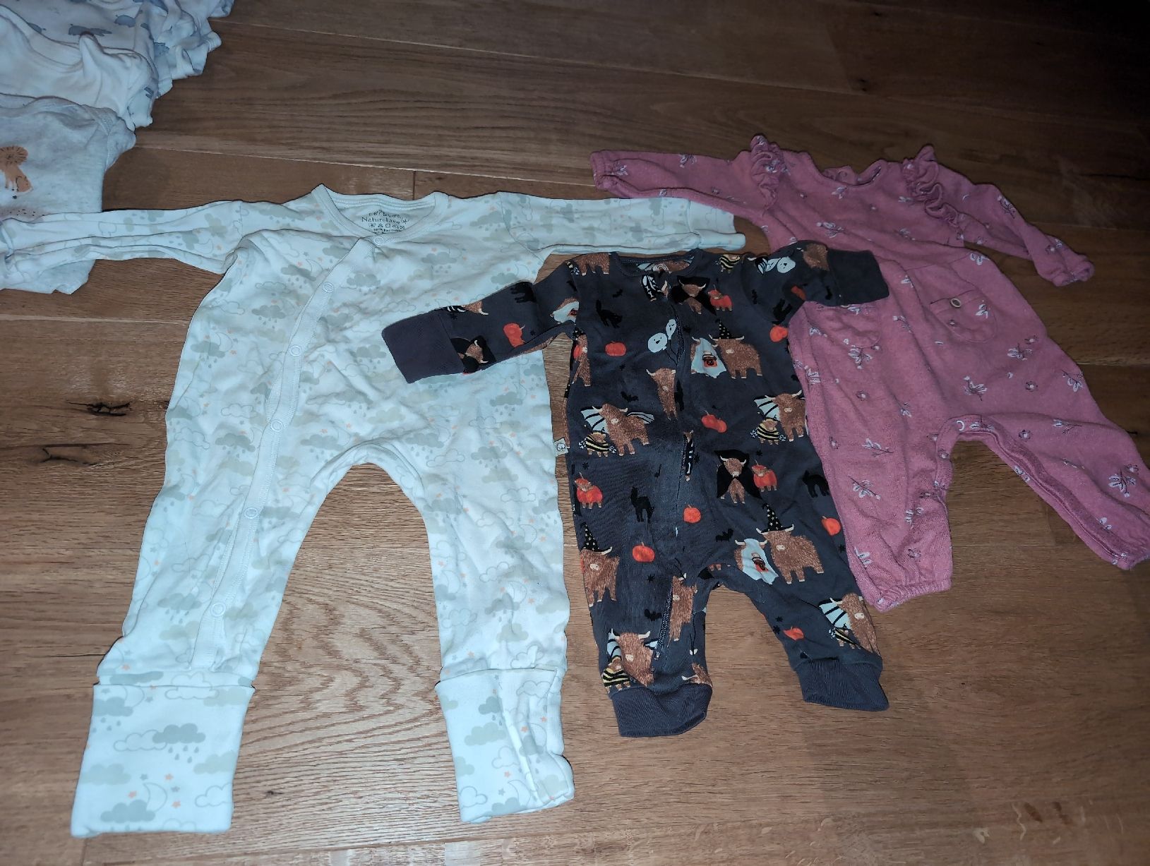 Lotti di vestiti: Babykleidung Set neutral Gr. 62  – Usato da Bern venduto da JennisJungle 3