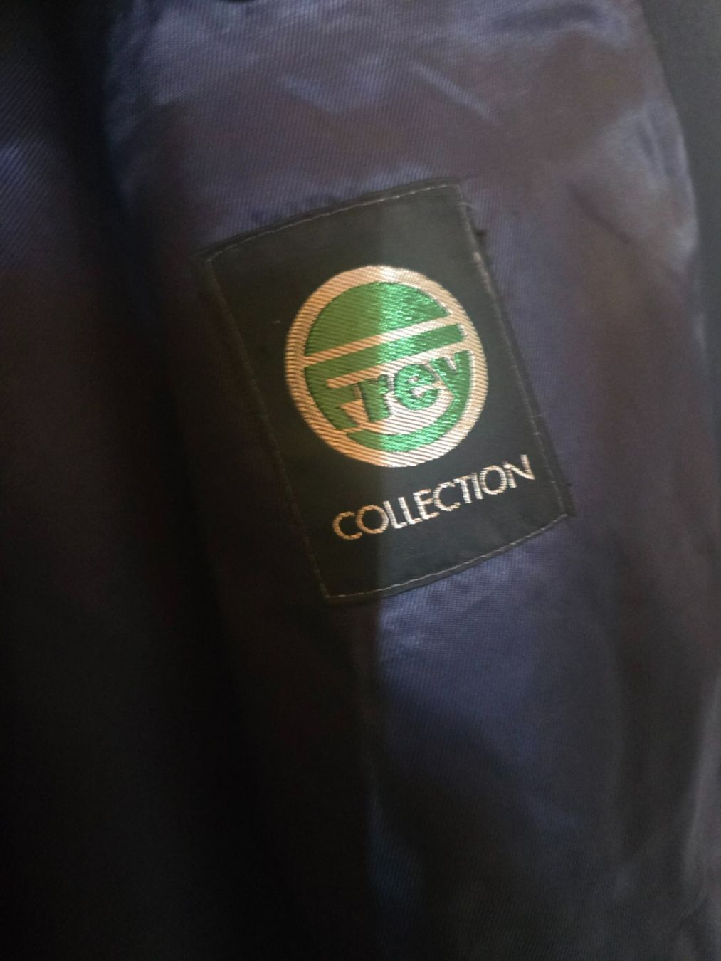 Manteaux: Manteau – D'occasion à Grône par Cramouze 2