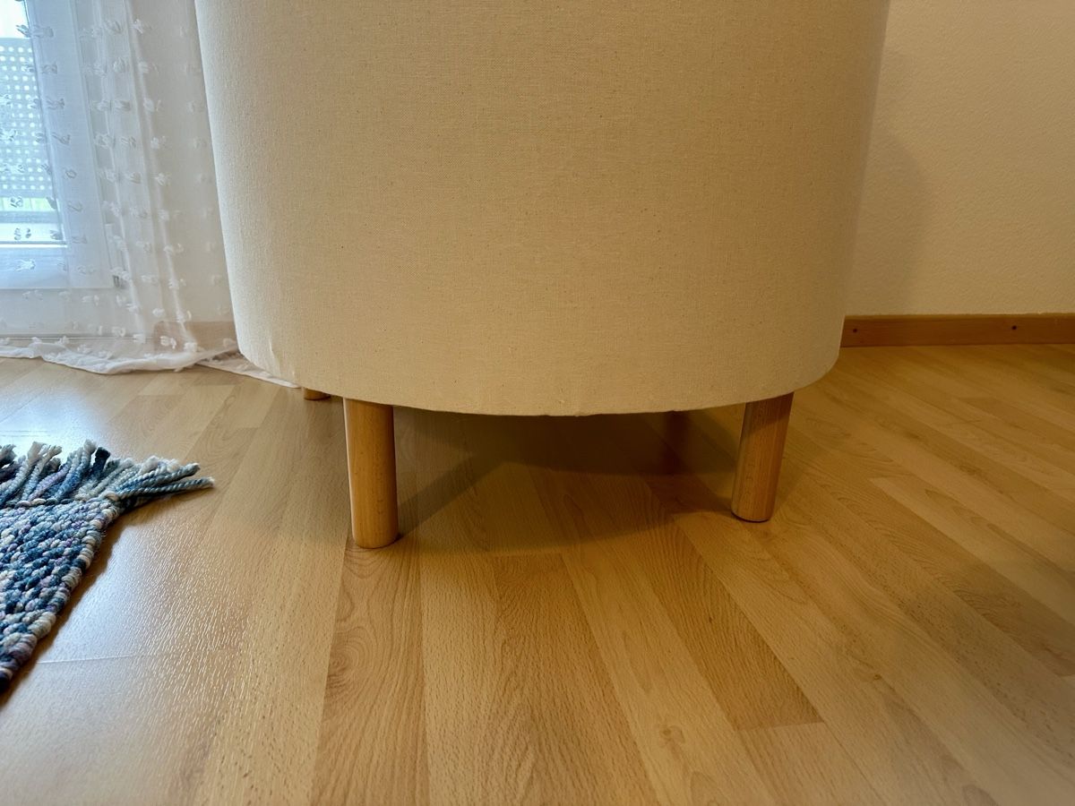 Poltrone: Bequemer Sessel, Elfenbeinweiss – Usato da Zug venduto da S6403 4