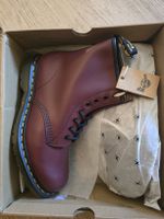 Dr. Martens 8-Loch Boots Bordeaux Gr. 44 – neu, ungetragen.