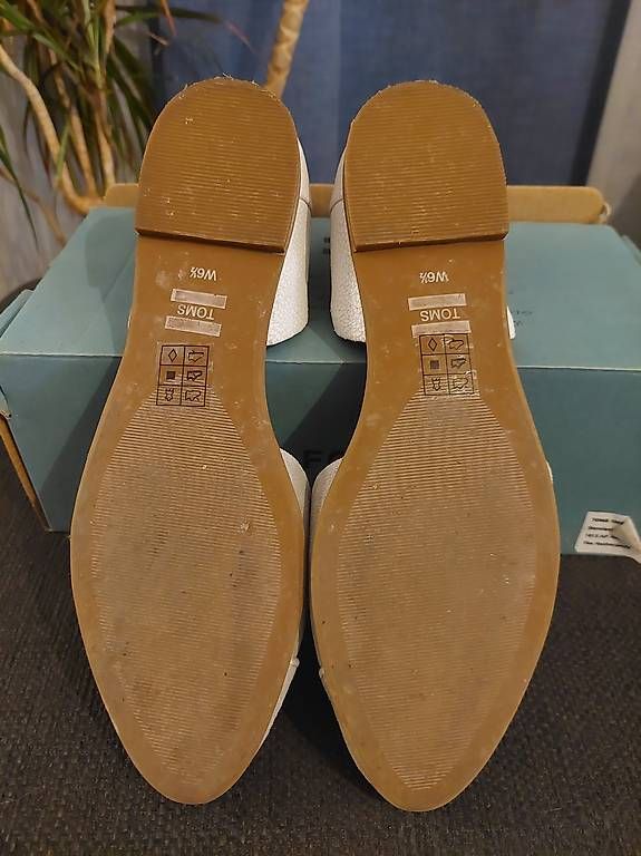Chaussures femmes: TOMS - ballerines – D'occasion à Chavannes-de-Bogis par mag_hc8z 2