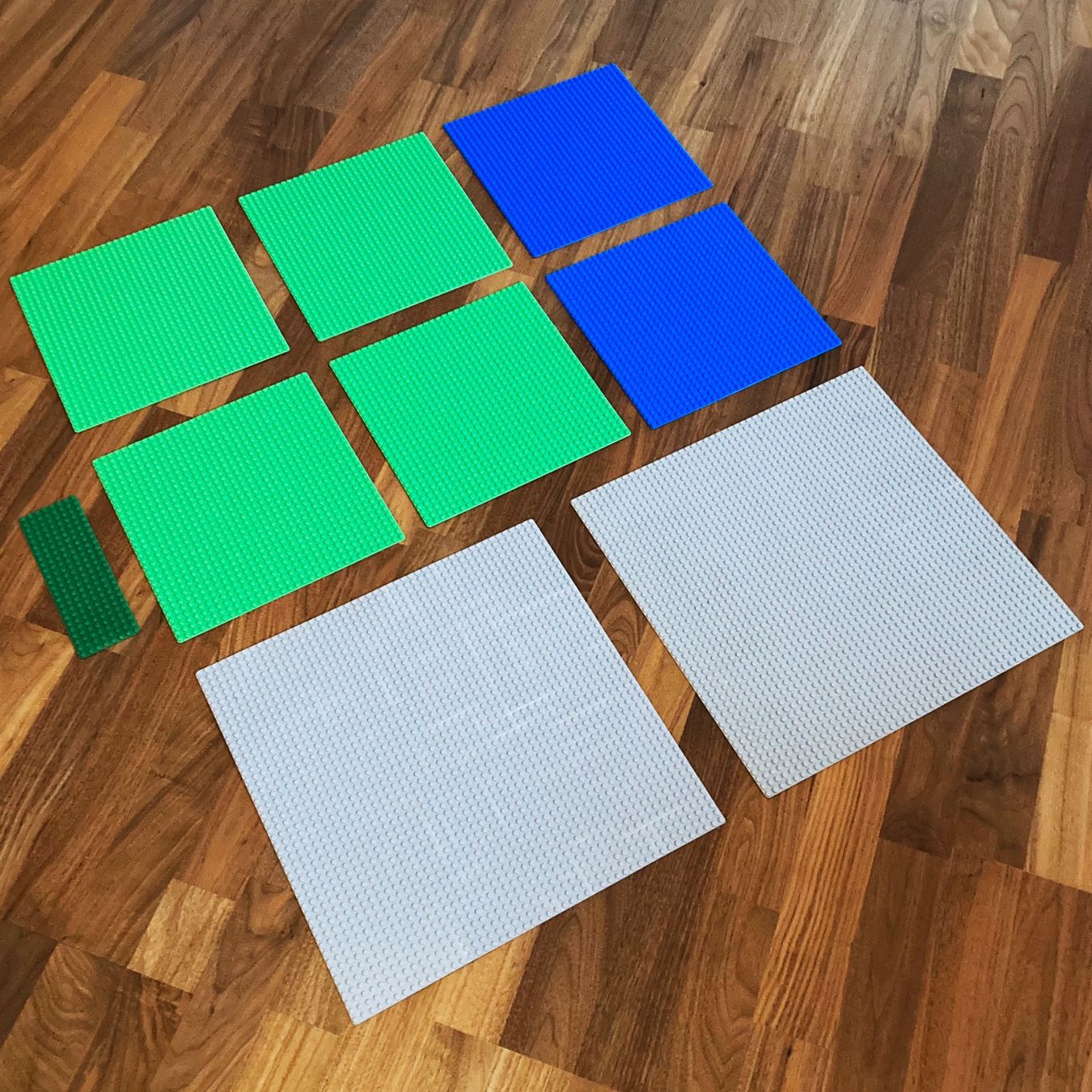 Lego Giocattoli: LEGO Arbeitsplatten diverse – Usato da Luzern venduto da blaumaus