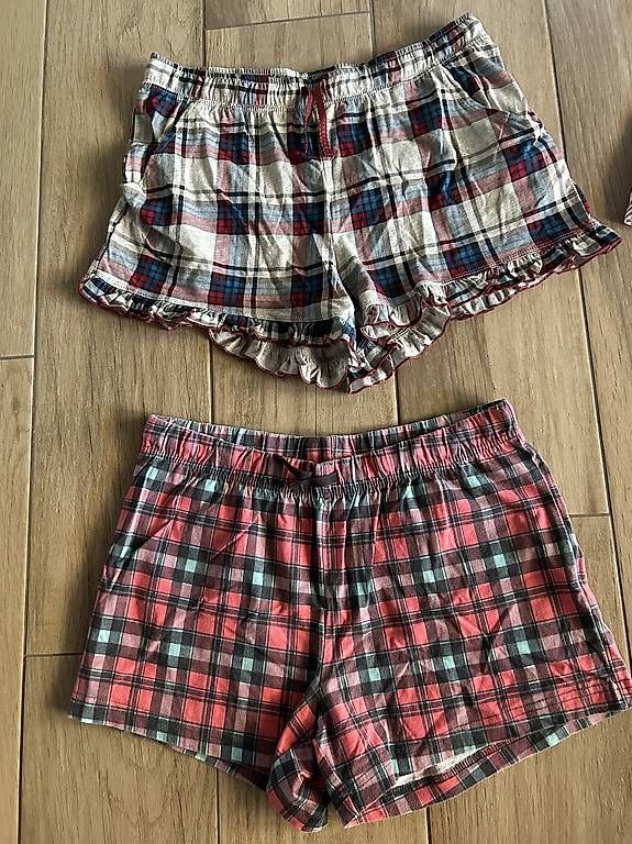 Negligees & Pyjamas: 4 Schlaf Shorts Gr. 40 – Gebraucht aus Willisau von Geissbock11 1