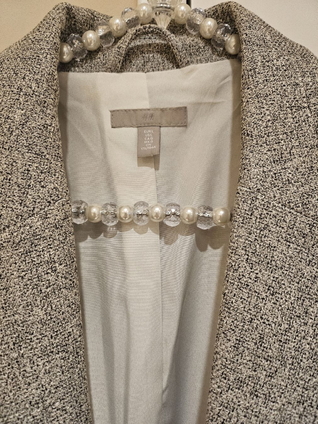 H&M Giacche: Tweed Blazer H&M grau gr.L – Usato da Allschwil venduto da na.wi.90 2