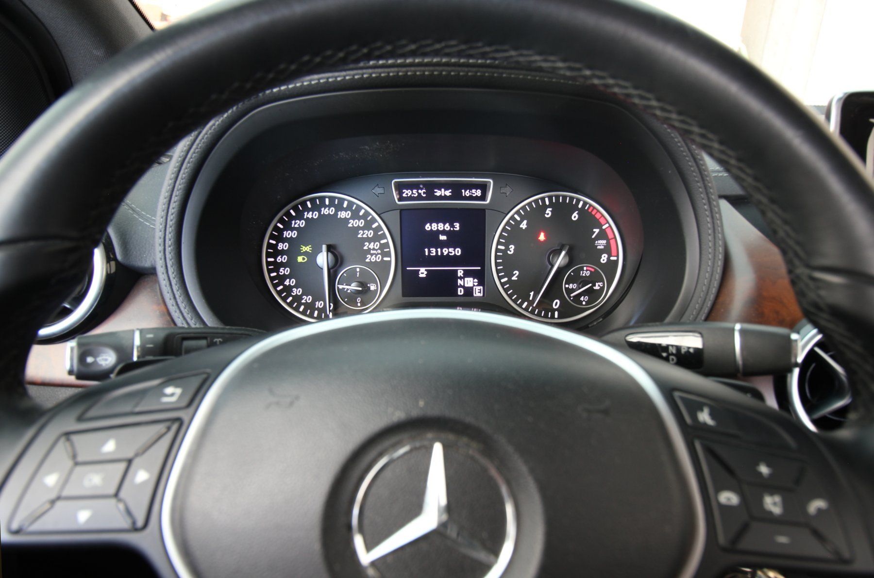 Mercedes-Benz Autos: Mercedes-Benz B200 – D'occasion à Kaufdorf par Ostrich 6