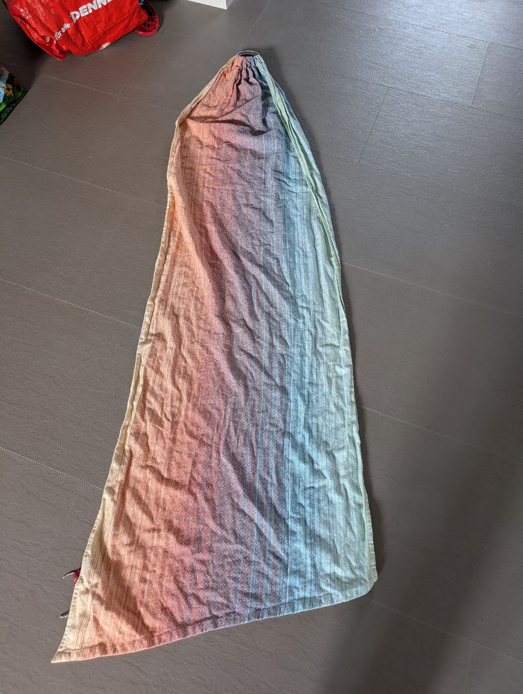 Girasol Porte-bébés ventraux & dorsaux: Ringsling Girasol – D'occasion à Nunningen par hellcat85