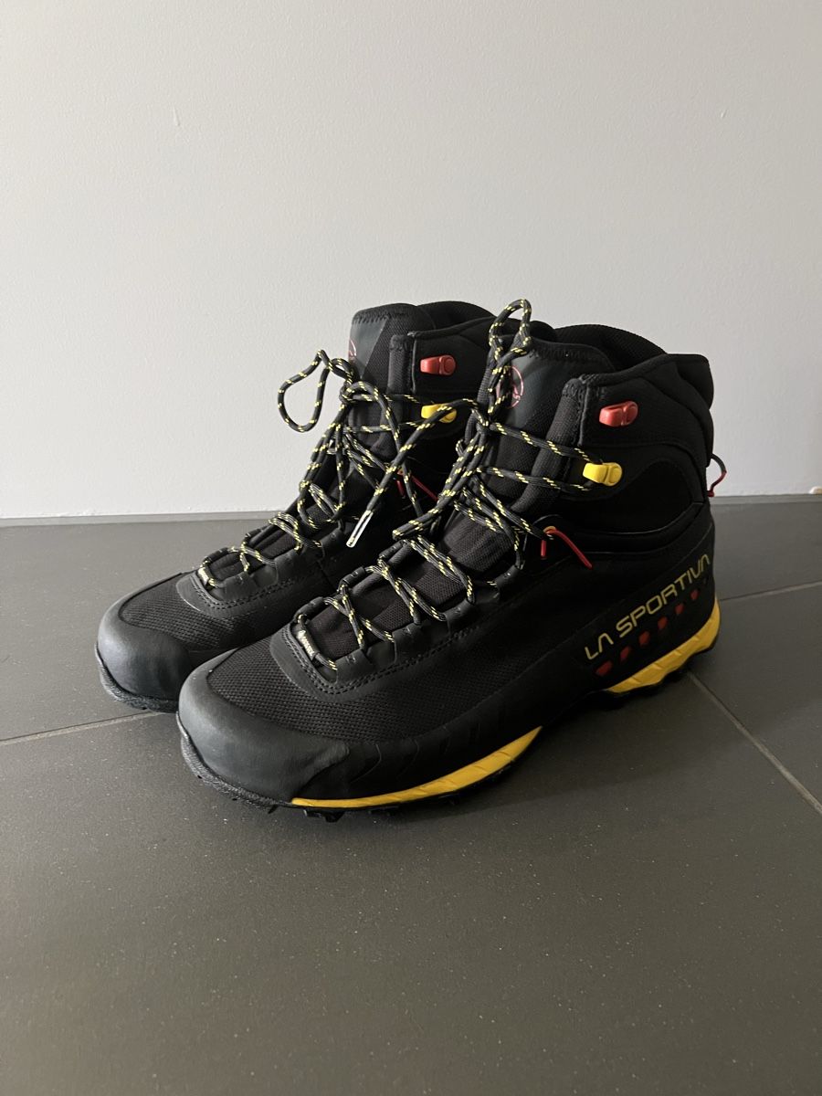 La Sportiva Scarpe da uomo: La Sportiva Wanderschuhe Gr: 44.1/2 – Nuovo e nell'imballaggio originale da Holziken venduto da 181281