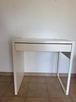 IKEA MICKE Schreibtisch weiss, 73 × 50 cm, mit Schublade