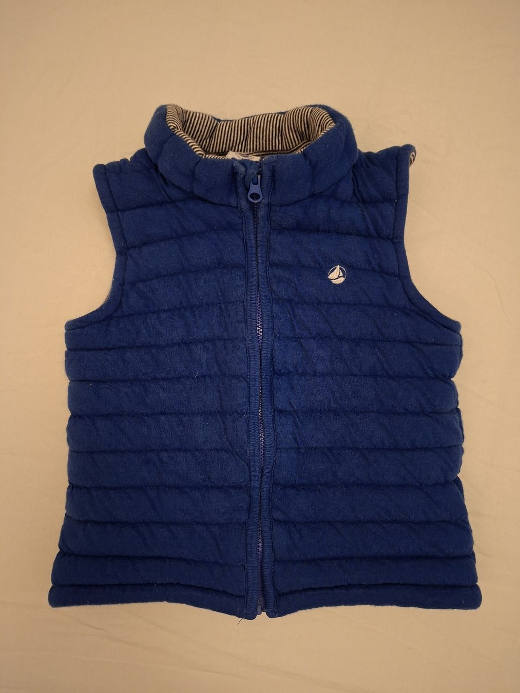 Petit Bateau Jacken & Mäntel: Blouson sans manches Petit Bateau bleu 86 – Gebraucht aus Plan-les-Ouates von Laly_92 2