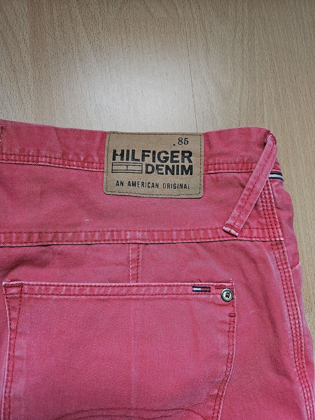 Jeans: Hilfiger Hose – Usato da huttwil venduto da care.b 4