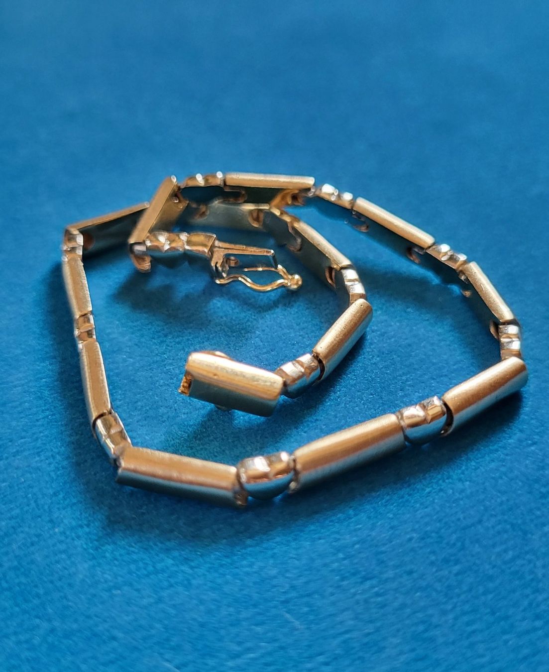 Armbänder & -reifen: Gold 585 Massiv Armband – Gebraucht aus Wald ZH von Aniade 2