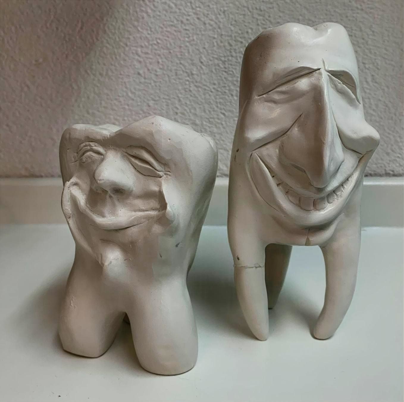 Skulpturen & Statuen: Zwei einzigartige Zahnfiguren aus Gips – Neu (gemäss Beschreibung) aus Schafhausen im Emmental von Herzrose
