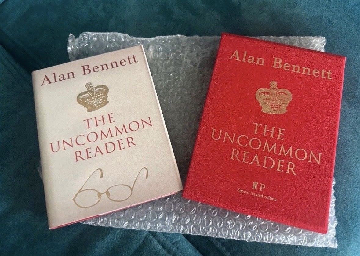 Libri: Alan Bennett - The Uncommon Reader signierte Ausgabe – Usato da Balgach venduto da ren_xy57